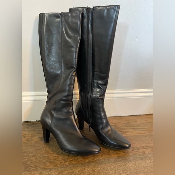 Aquatalia Leather Knee-High Boots - Picture 1 of 7